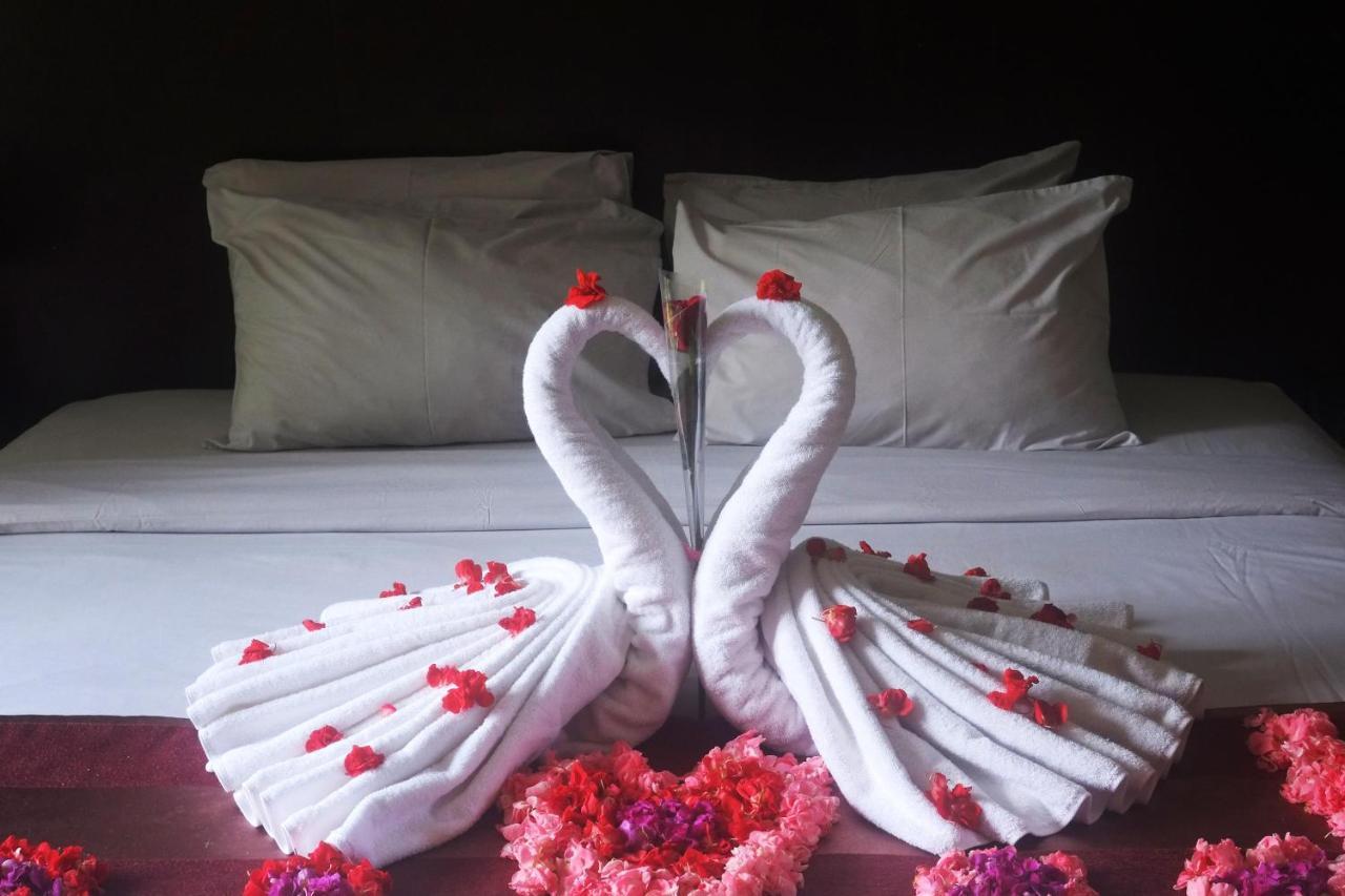 Suris Boutique Hotel Kuta  Exterior photo